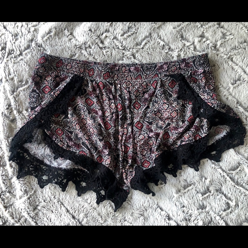 Tilt shorts